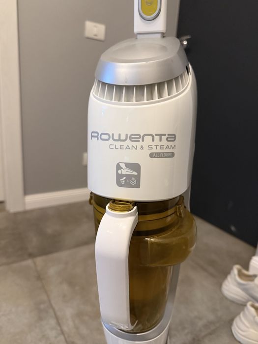 Aspirator 2in1 Rowenta vertical cu aburi