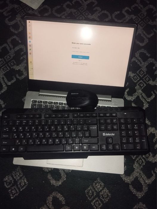 Noutbook lenovo ssd 128