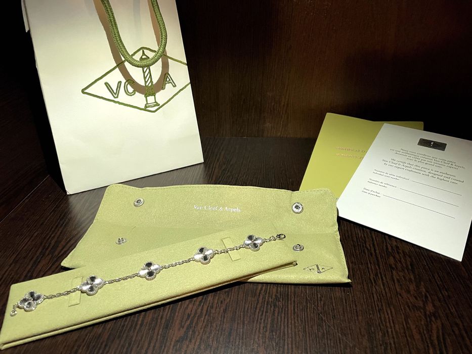 Van Cleef & Arpels - Bratara Silver Laser