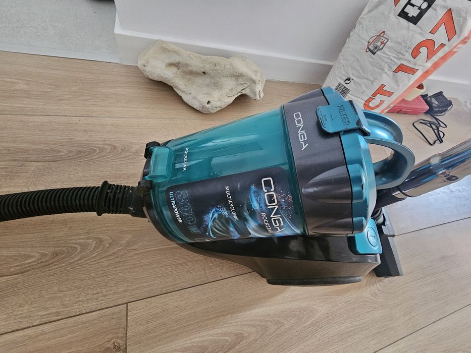 Aspirator fara sac, 800W, Ciclon, duza pentru parchet si mocheta, recipient de praf 2 litri, cablu de 4,8m, gri petrol/negru
