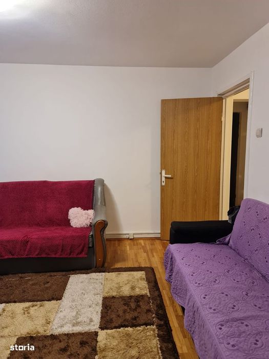 Închiriez apartament 2 camere Piața Sudului