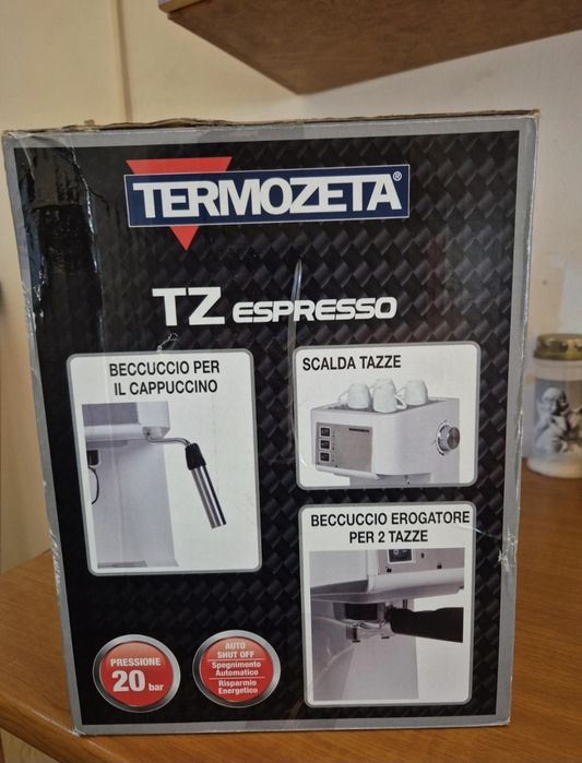 Aparat de cafea termozeta