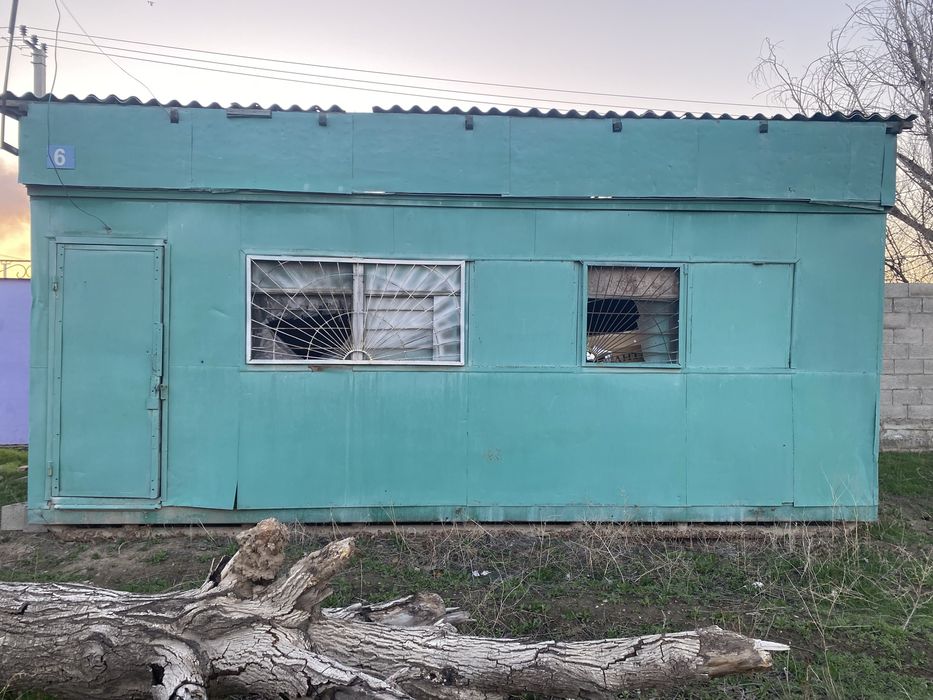 Киоск, вагон жилой, утепленный