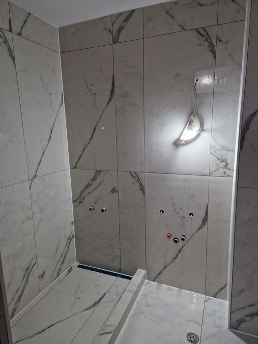 Renovari baie/gresie si faianță