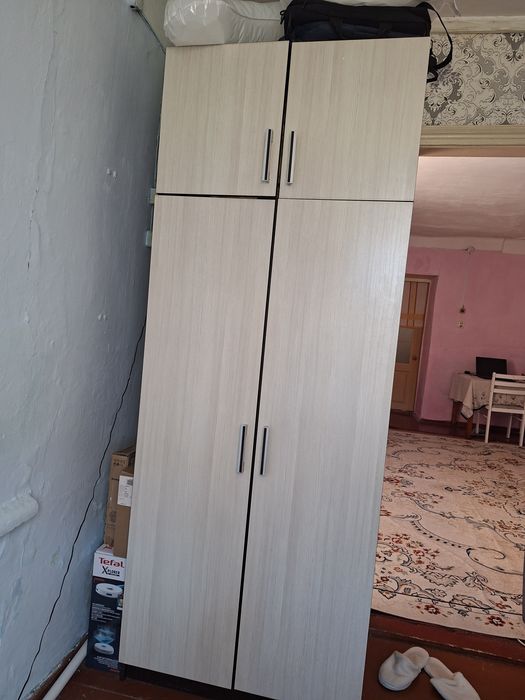 Продам шкаф для одежды