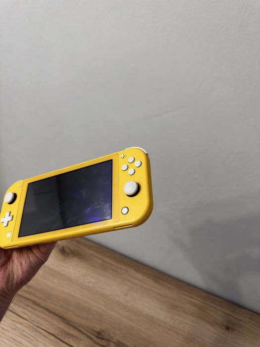 Продам прошитый Nintendo Switch Lite  | Нинтендо Свитч Лайт