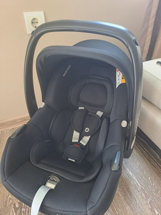 Стол за кола-кошница Maxi Cosi CABRIO FIX I-SIZE