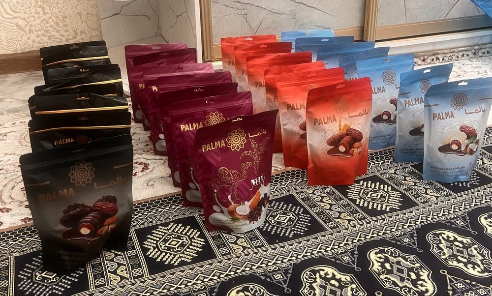 Финики в шоколаде подарочные упакованый