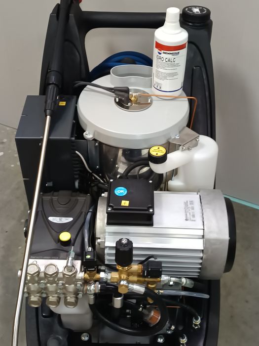 Професионална пароструйка BM2 - 200 bar