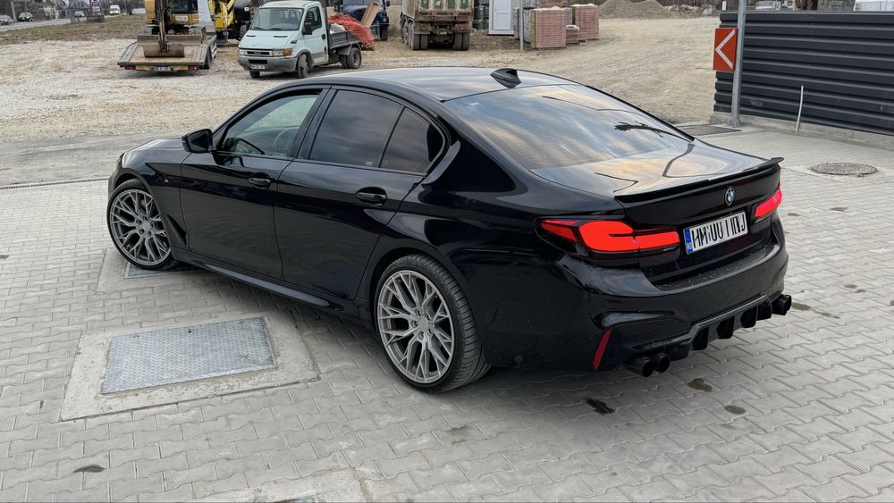 Bmw g30 M550d.