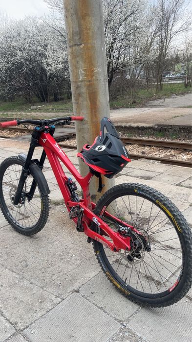 yt tues cf pro race 2020