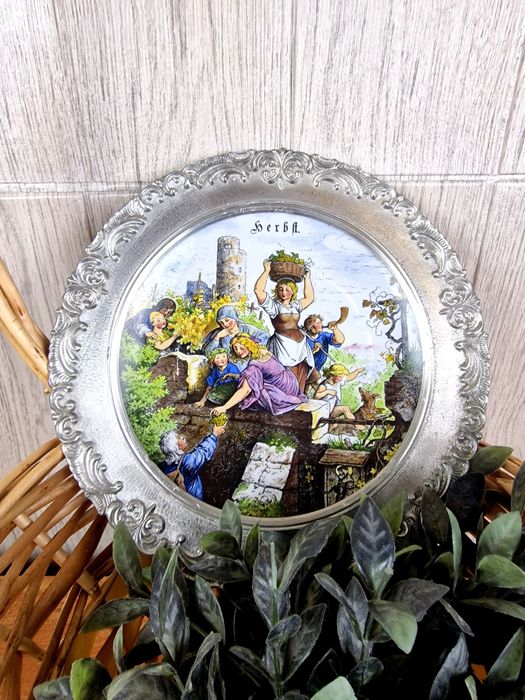 Баварски декоративни чинии