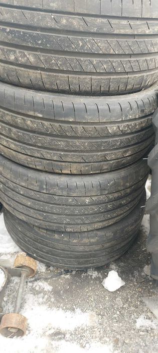 Гуми Гудиър 245/35R20
