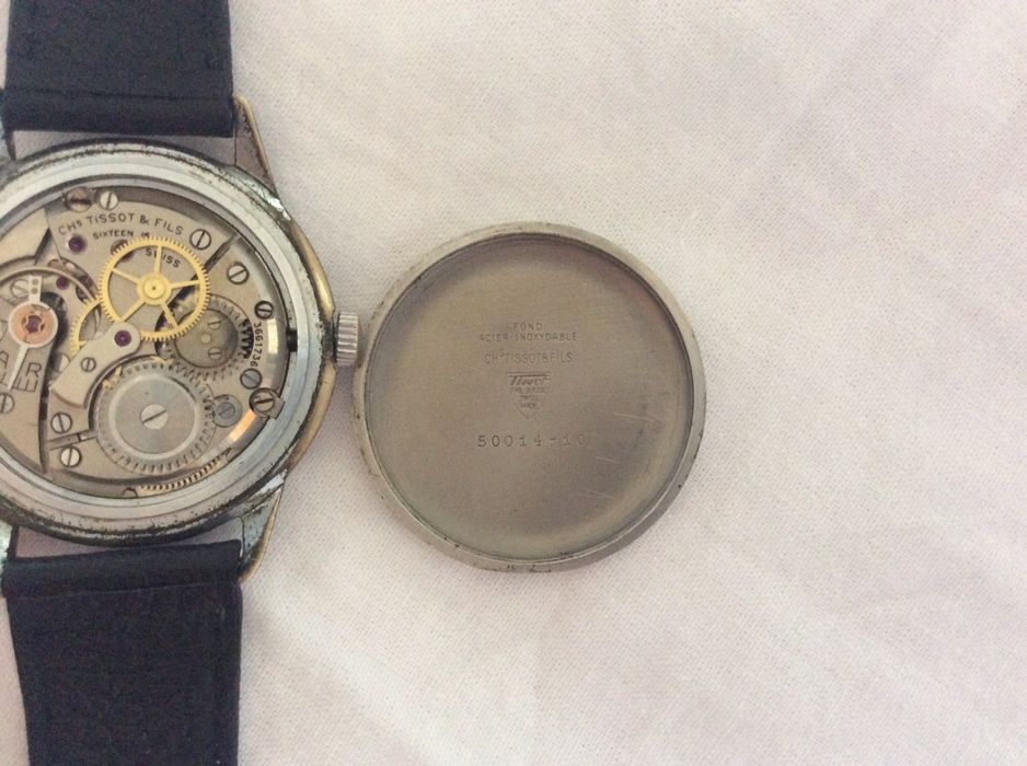 Часовник Tissot&Fils