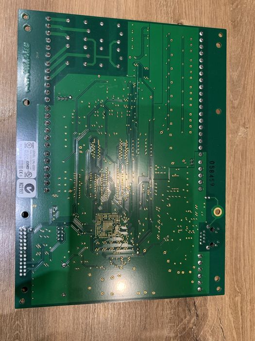 Контроллер LNL-2220