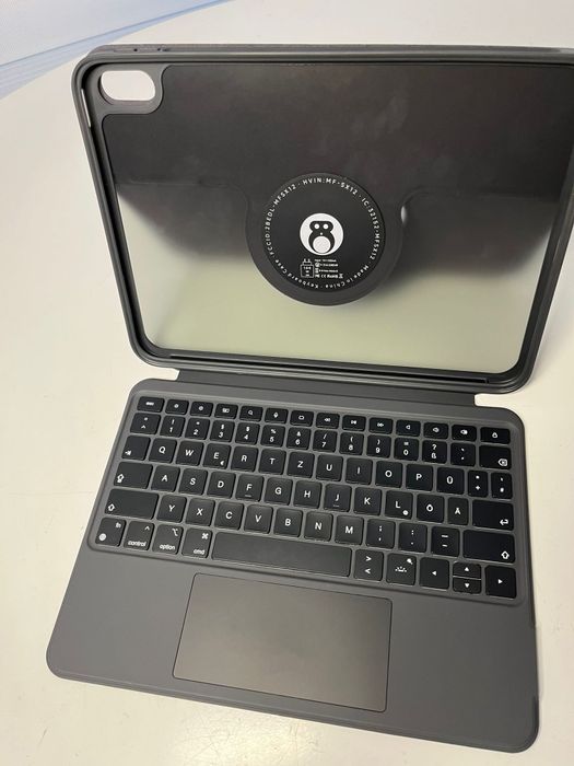 Husa si tastatura Bluetooth ipad 11 inch iPad A16 10.9 inch iPad 10th Gen
