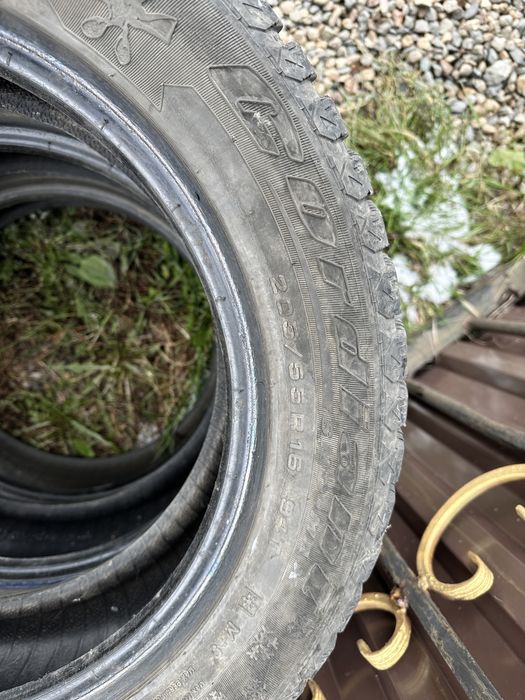 Продам 3 зимнех колеса