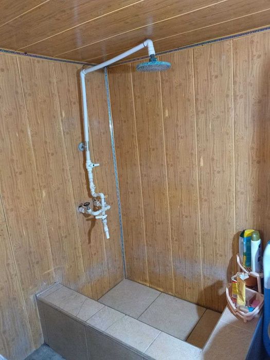 Общий двор учаскадай килинган + гараж хам бор алохида