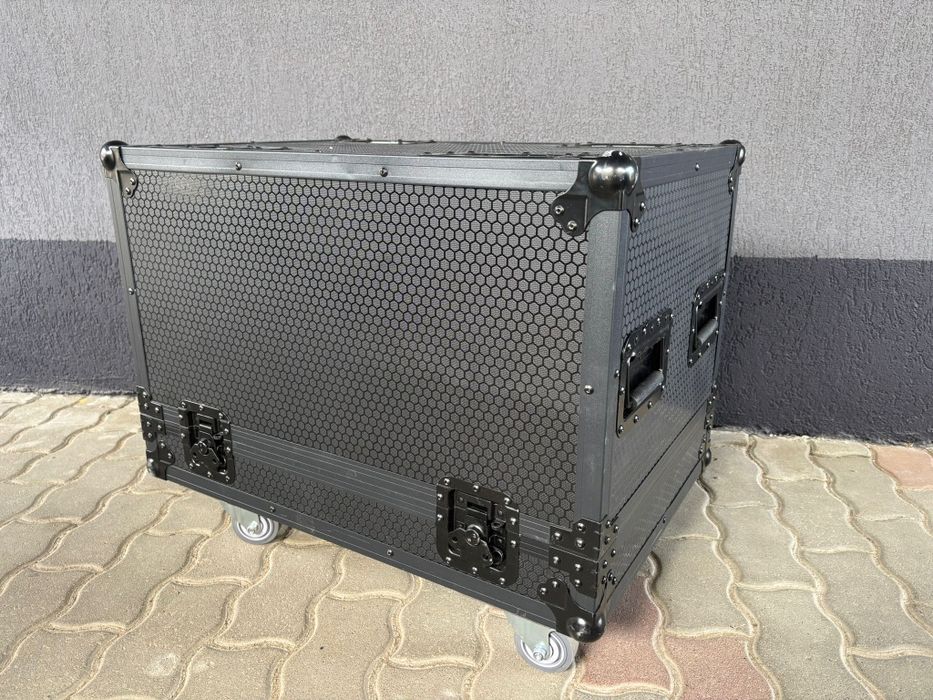 Masina de balonase cu fum / 4 iesiri / 3000w