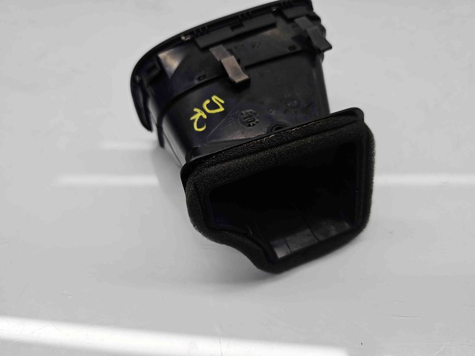 Grila aerisire dreapta Volkswagen Golf 6 (5K1) [Fabr 2009-2013] 5K081