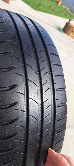 Vând roti  cu cauciucuri de vara  VW golf 5 , Michelin 195/65/15