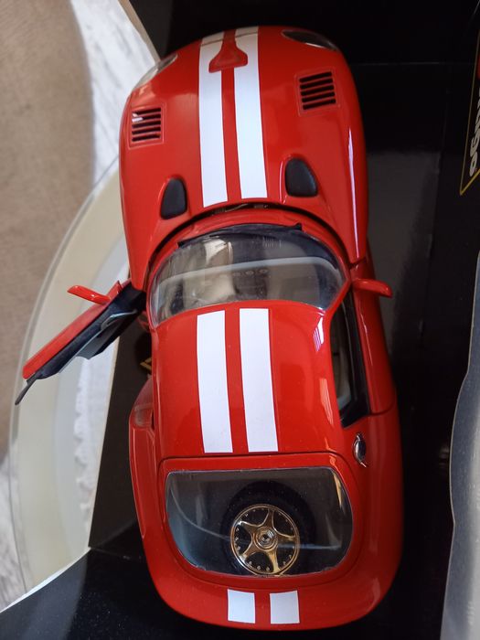 Метална количка чисто нова