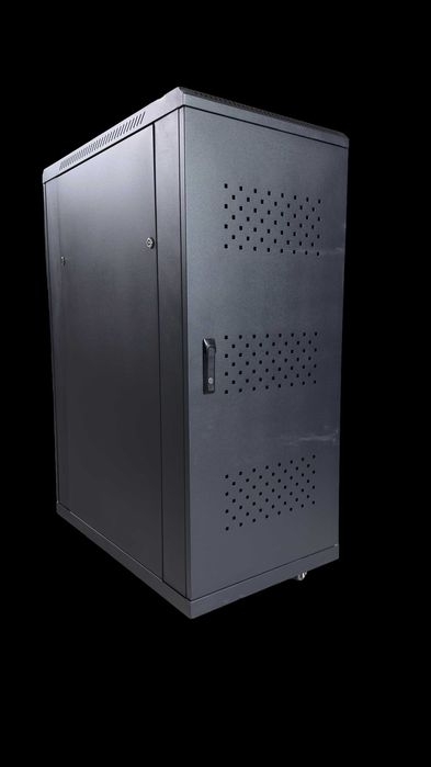 Серверные и телекоммуникационные шкафы Serverniy shkaf