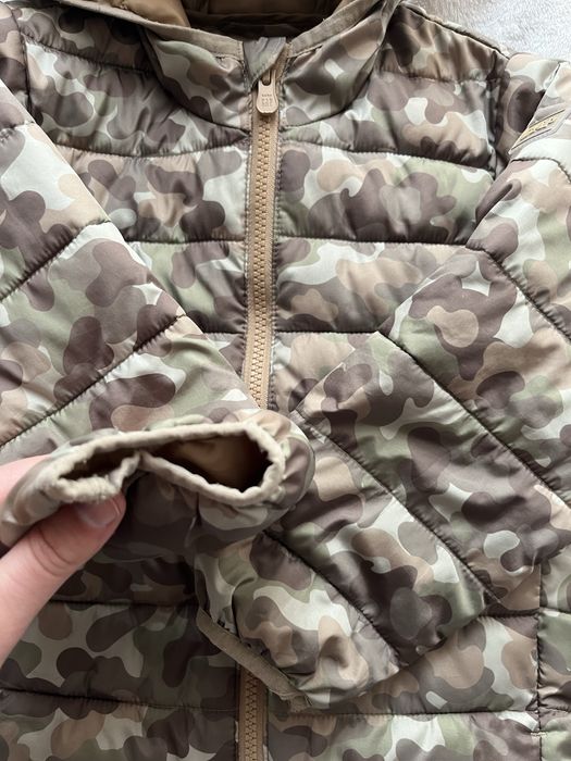 Олекотено яке Gap 4 години