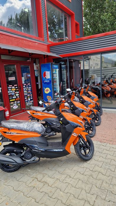 Scuter fara permis Daytona Revo 50 pe benzina moto llivrari, curier