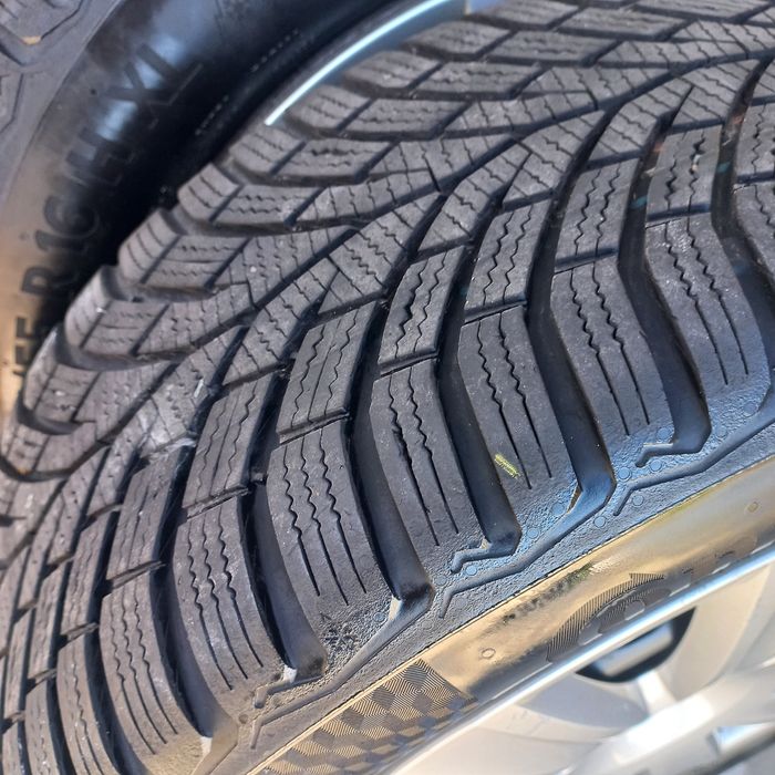 Roti iarna 205/55/R16 vw passat/anvelope Continental 2021