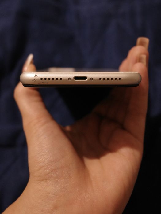 iPhone 11 Белый 64 гб