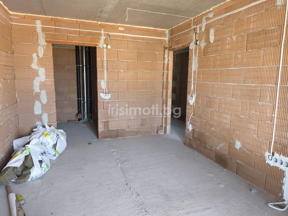 Продава се Тристаен апартамент в София, Витоша - 140 кв.м за 1841 €/кв.м - Снимка #8