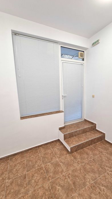 Помещение под наем в район на Христо Ботев, гр. Варна