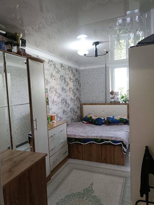 Продам спальный гарнитур срочно