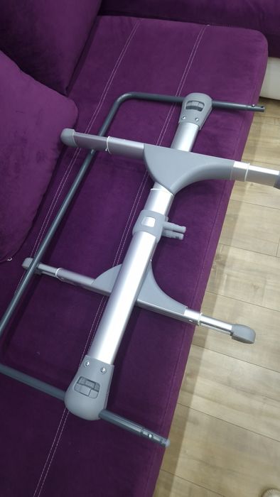 бебешка кошара next to me