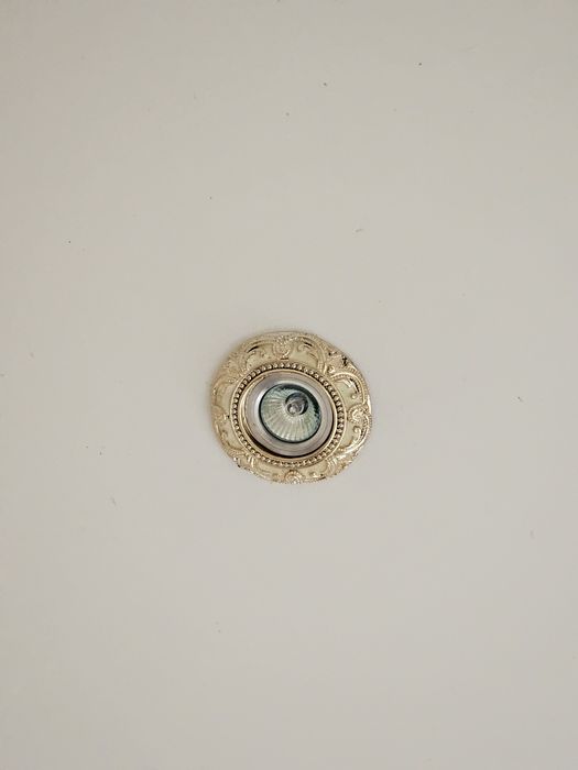 Включатели, розетки