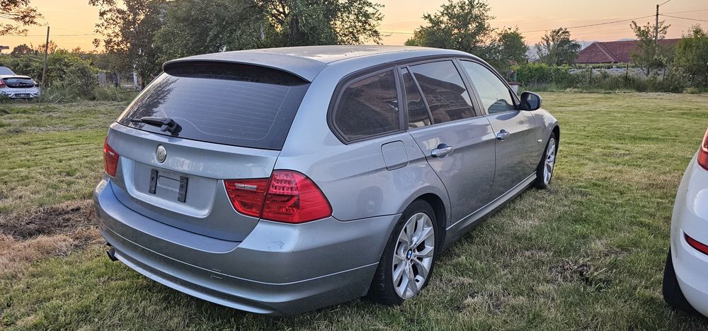 BMW 3 Series 2010 — imagine 5