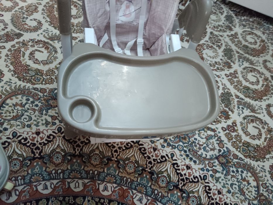 Стол для кормления