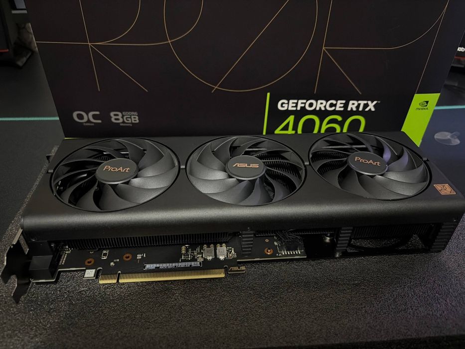 RTX 4060 Asus ProArt