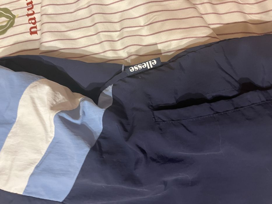 Яке на ellese м размер