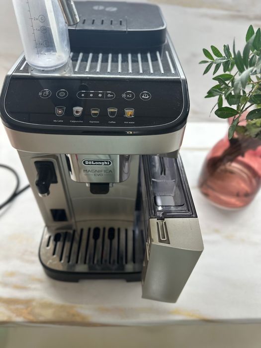 Delonghi Magnifica Evo