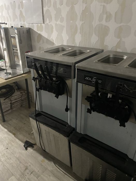 Мороженные аппараты 2 шт