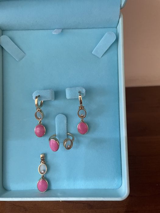 Золотой набор 585 пробы (серьги, кольцо, подвеска)