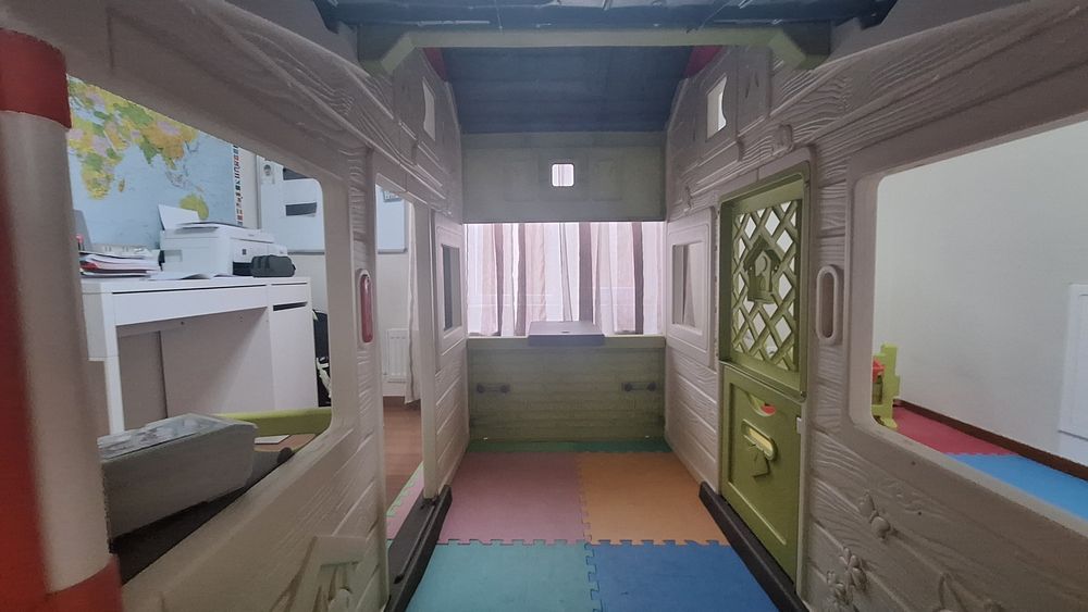 Set complet Smoby: Căsuță Friends House + Supermarket + Cărucior + Accesorii