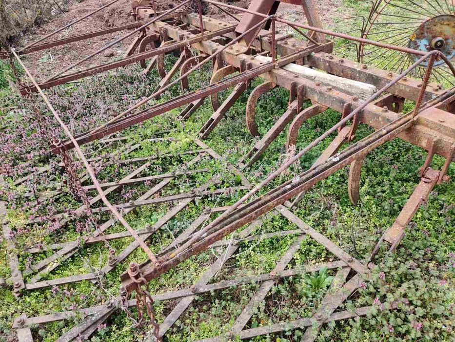 Продавам Болгар ТК80 и ЮМЗ