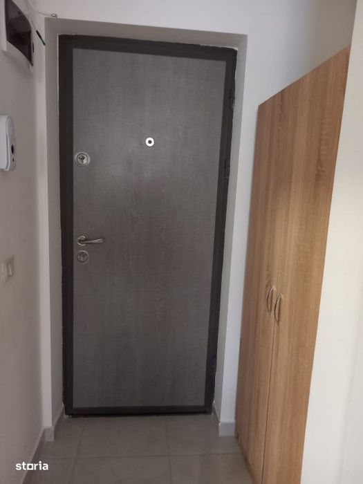 Garsoniera moderna Militari Residence, bloc nou, balcon inchis 299 e
