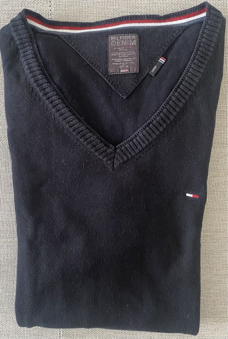 Пуловери Tommy Hilfiger