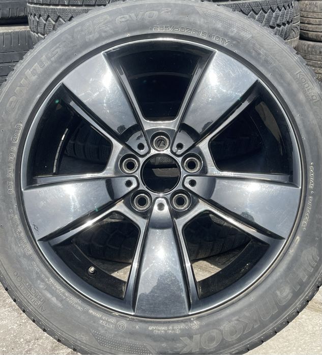 Jante aliaj R18 BMW 8jx18h2 Et46 cu anvelope de vara 235 50 R18 8