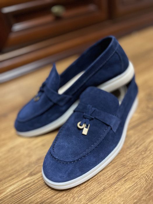 Продам новые лоферы.