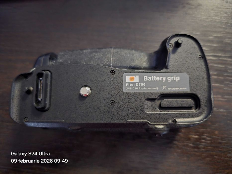 Grip Nikon D750 - MD-B16